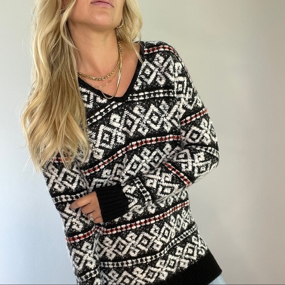 Sita Murt Fair Isle Knit Nordic Pattern Alpaca & Llama Wool Sweater - Picture 4 of 14